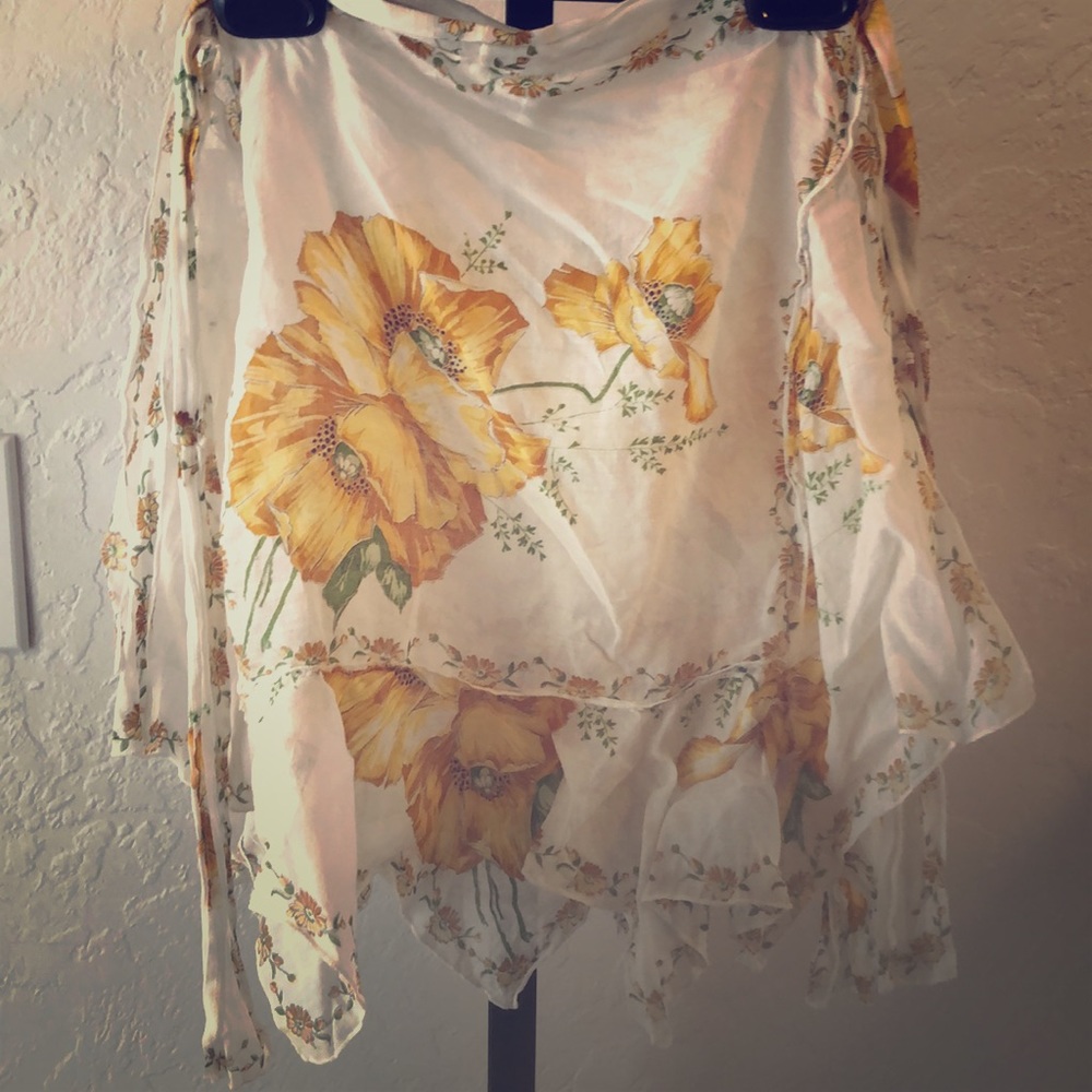 2 flower vintage retro aprons